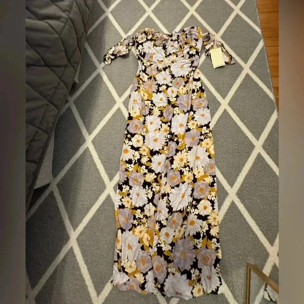 NWT off the shoulder floral dress